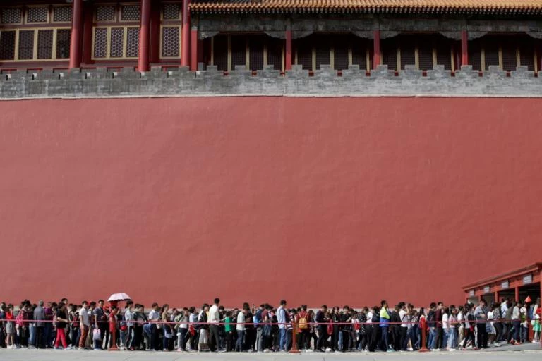 Παγκόσμιος θαυμασμός! Νέα τμήματα στο τείχος της περίφημης Απαγορευμένης Πόλης στο Πεκίνο!